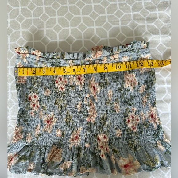 American Eagle strapless crop top, medium size, light blue floral - Picture 7 of 8
